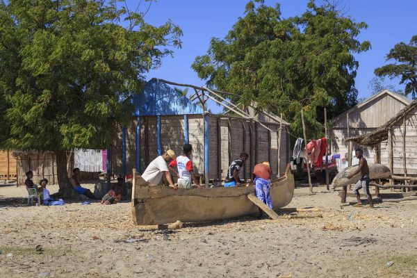 Building canoes